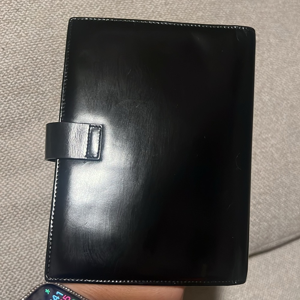Gucci TOM FORD Black Patent Leather Agenda Notebook with Silver Hardware - Picture 4 of 14